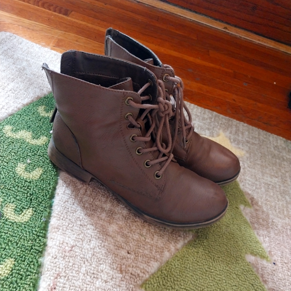 Girls boots lowrise